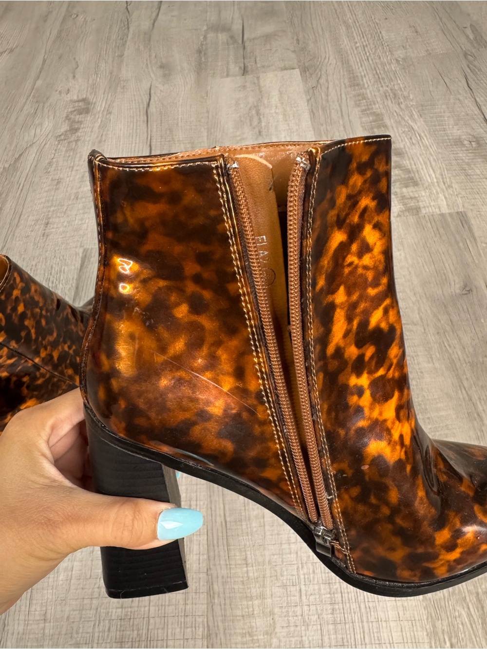 Nasty Gal Tortoiseshell Patent Ankle Boots Block Heel Square Toe Women’s US 9 - Picture 12 of 16
